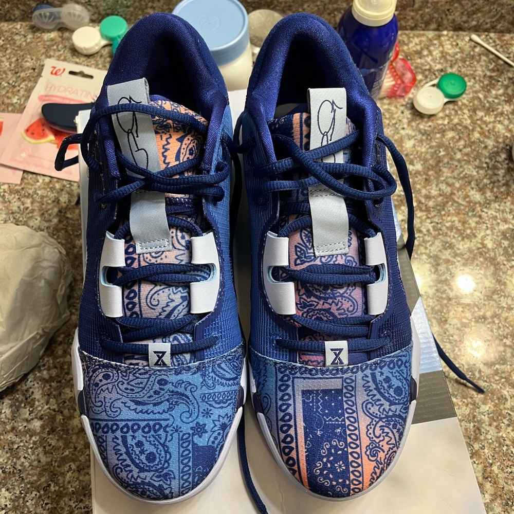 Nike PG 6 men’s basketball shoe